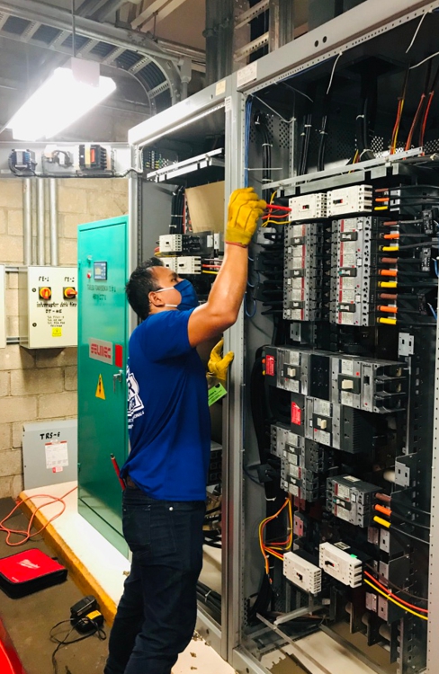 Trabajo eléctrico en sitio